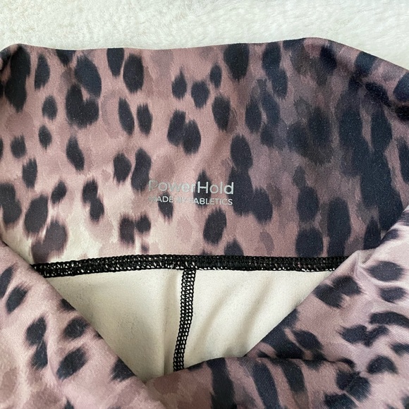 Fabletics leopard spotted powerhold workout leggings bra set - Picture 6 of 11